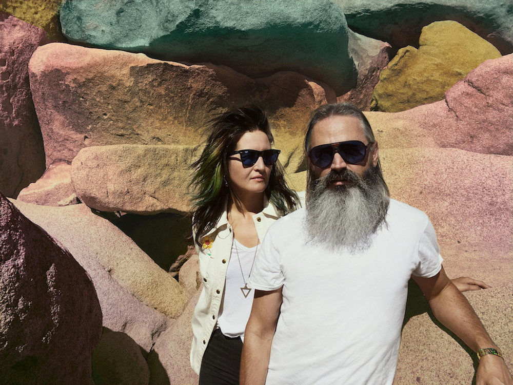 MOON DUO: due date in Italia a novembre