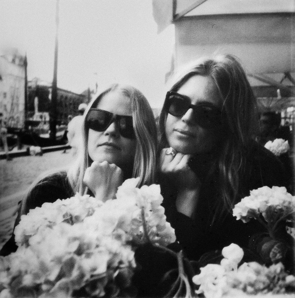 MYRKUR & ANNA VON HAUSSWOLFF: la cover di “All Is Full Of Love” di BJÖRK