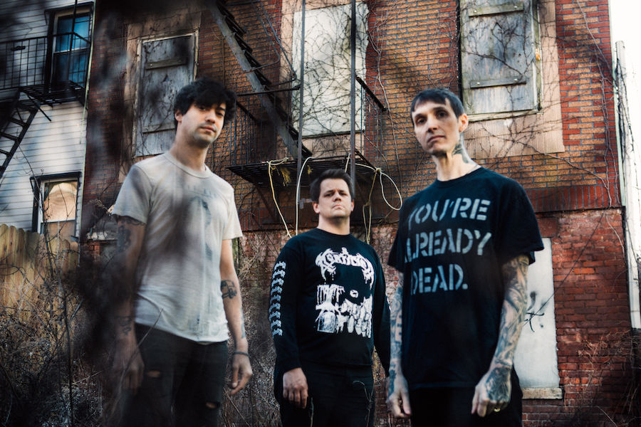 UNIFORM: lo streaming del nuovo singolo “Shame”