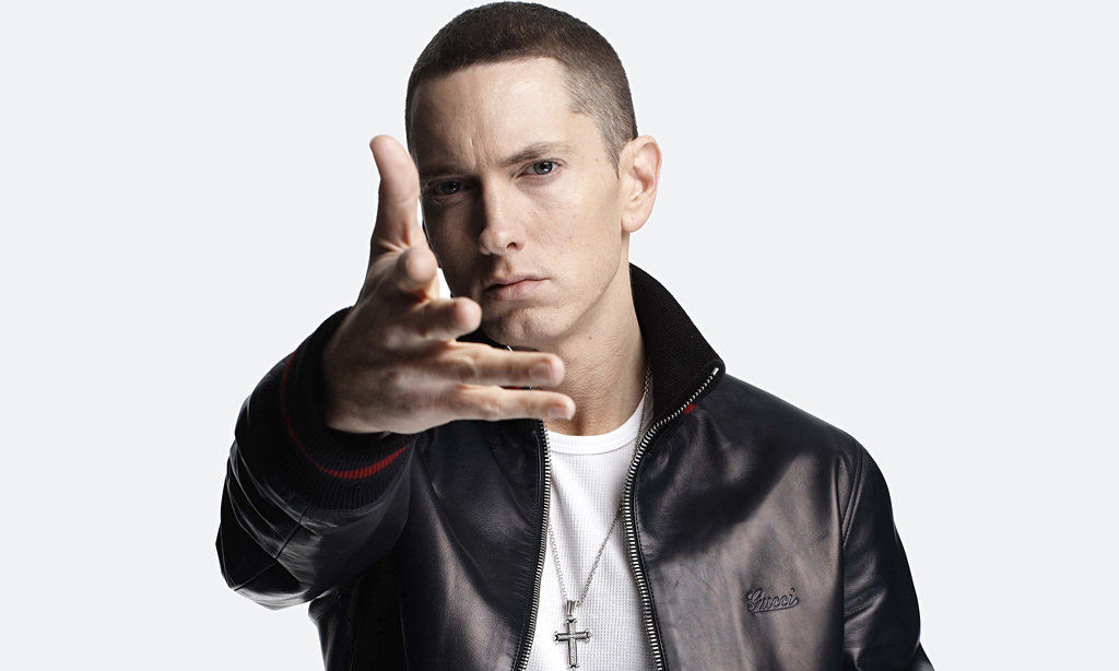 EMINEM pubblica a sorpresa il nuovo album “Kamikaze”