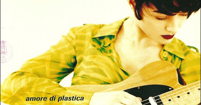“Amore di plastica” di Carmen Consoli: trent’anni dopo