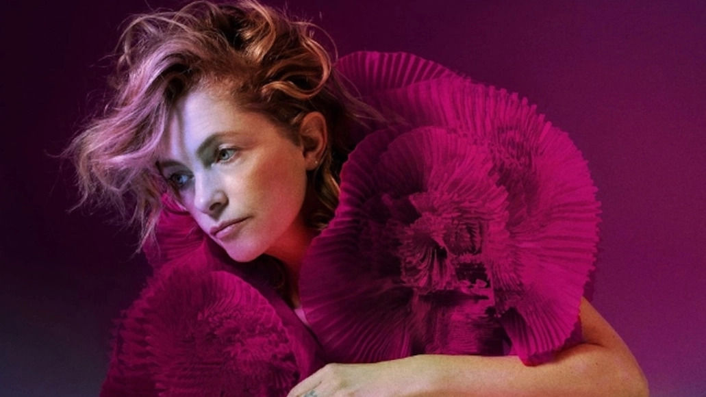 ALISON GOLDFRAPP: il primo singolo da solista “Digging Deeper”