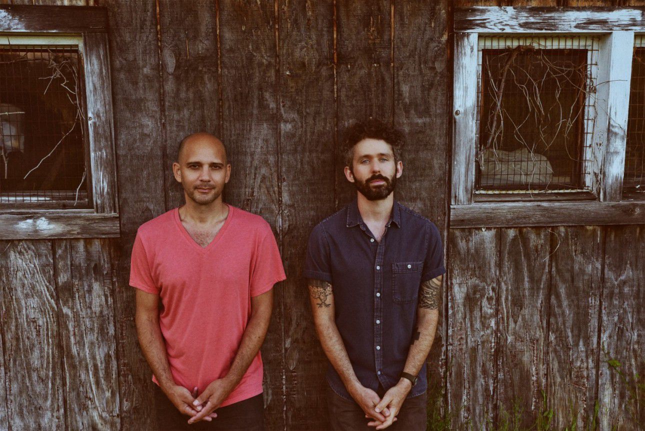THE ANTLERS: il nuovo singolo “Wheels Roll Home”