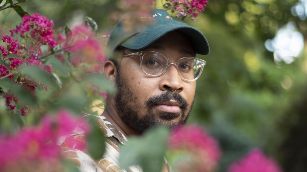 BARTEES STRANGE: il nuovo singolo “Weights”