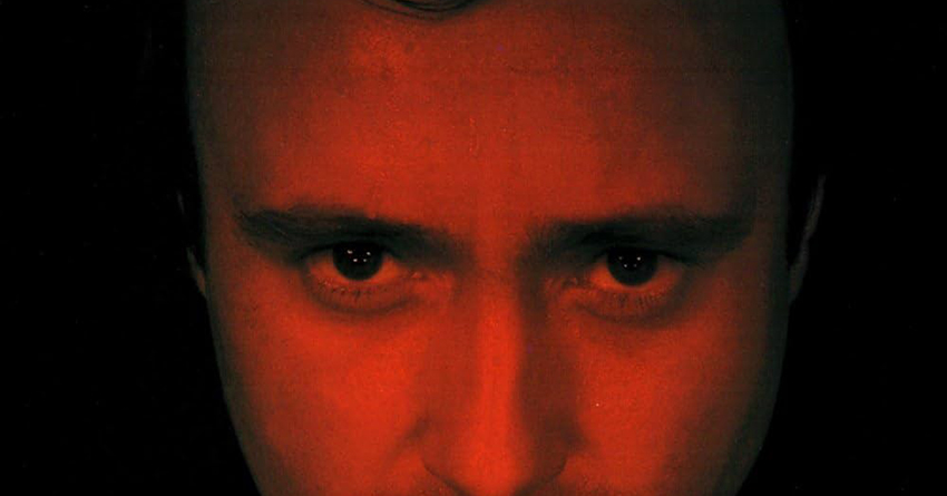 40 anni di “No Jacket Required” di Phil Collins: l’alchimia pop di un uomo straordinariamente comune