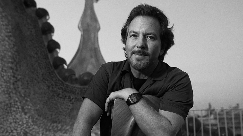 EDDIE VEDDER (Pearl Jam): il nuovo brano “Long Way”