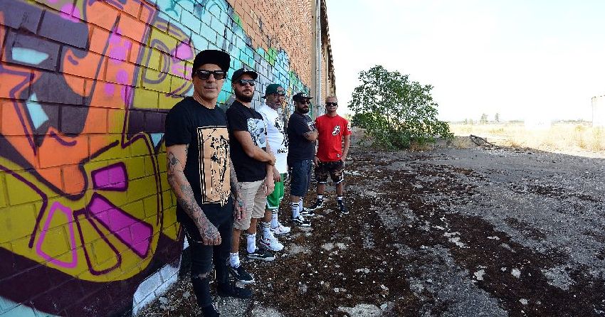 “Adversus”, in esclusiva il nuovo singolo dei For Different Ways