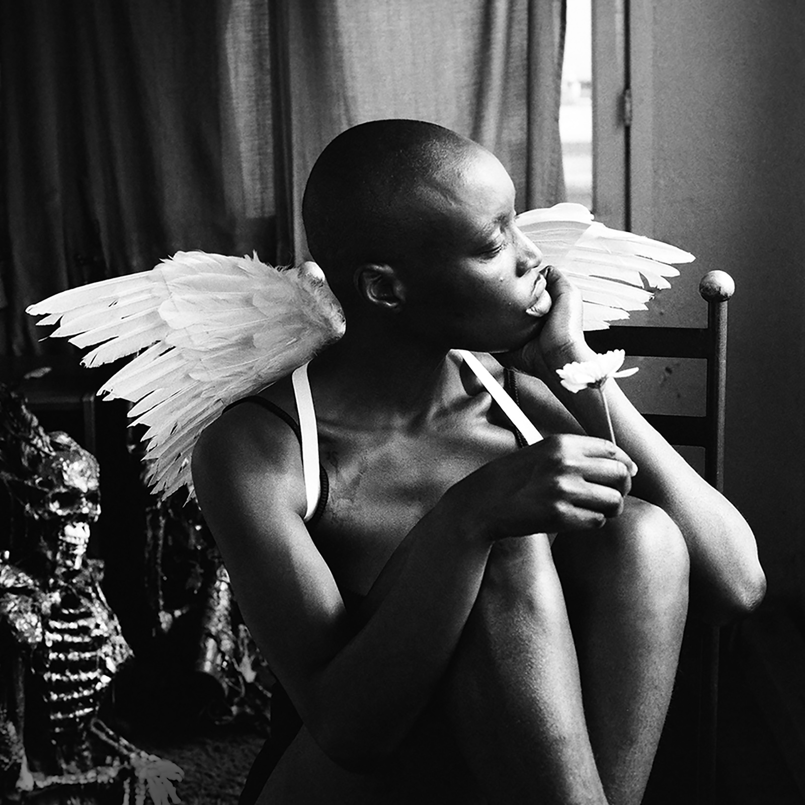 Ho99o9 – Tomorrow We Escape