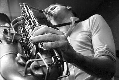 È morto James Chance