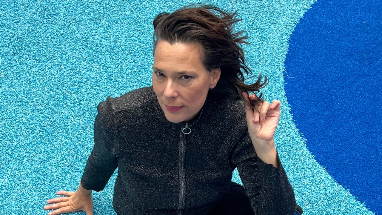 LAETITIA SADIER (Stereolab): a febbraio il nuovo album “Rooting for Love”