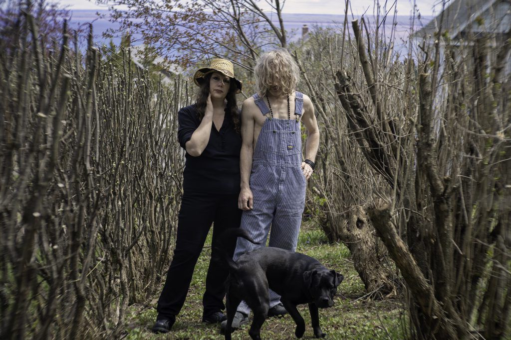 LOW: il video del nuovo singolo “Disappearing”