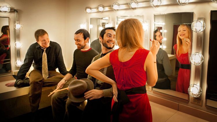 MURDER BY DEATH: due date in Italia a maggio