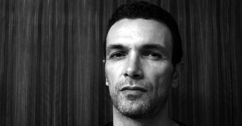 Contemplare i confini della Nera Prigione di Ferro: intervista a Massimo Pupillo