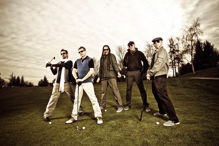 PUNKREAS: il video di “Ali Di Pietra” in versione LIS