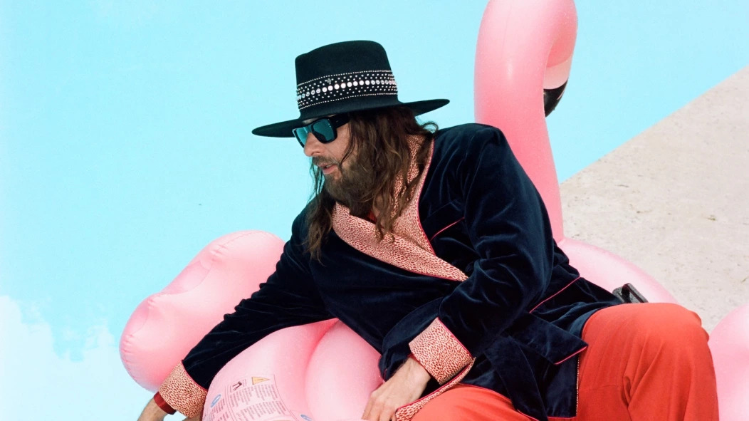 SEBASTIEN TELLIER: a gennaio il nuovo album “Kiss The Beast”