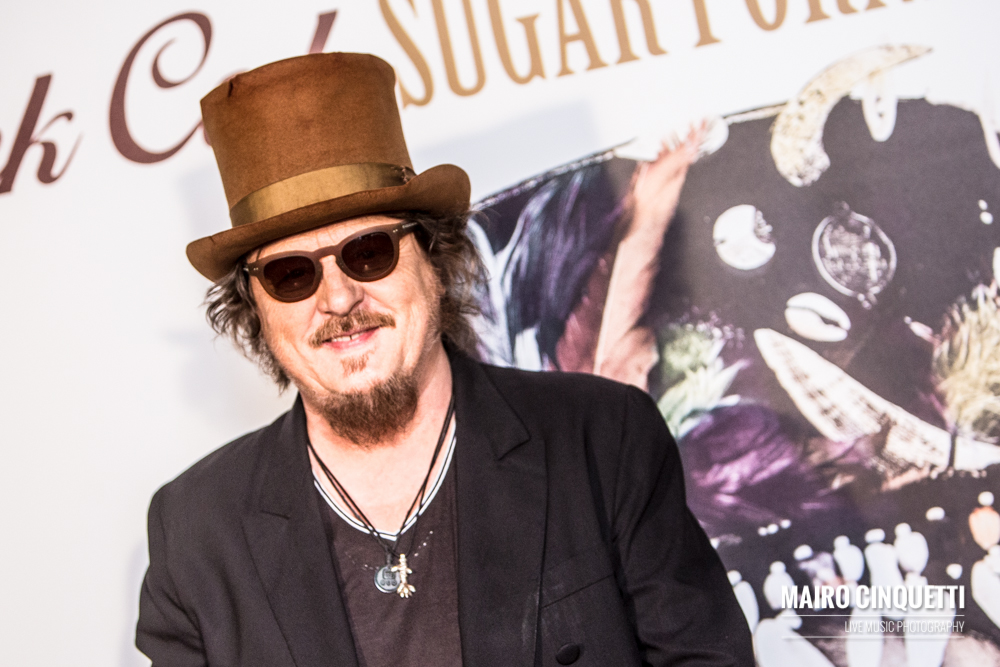 ZUCCHERO: domani esce il nuovo album “Black Cat”