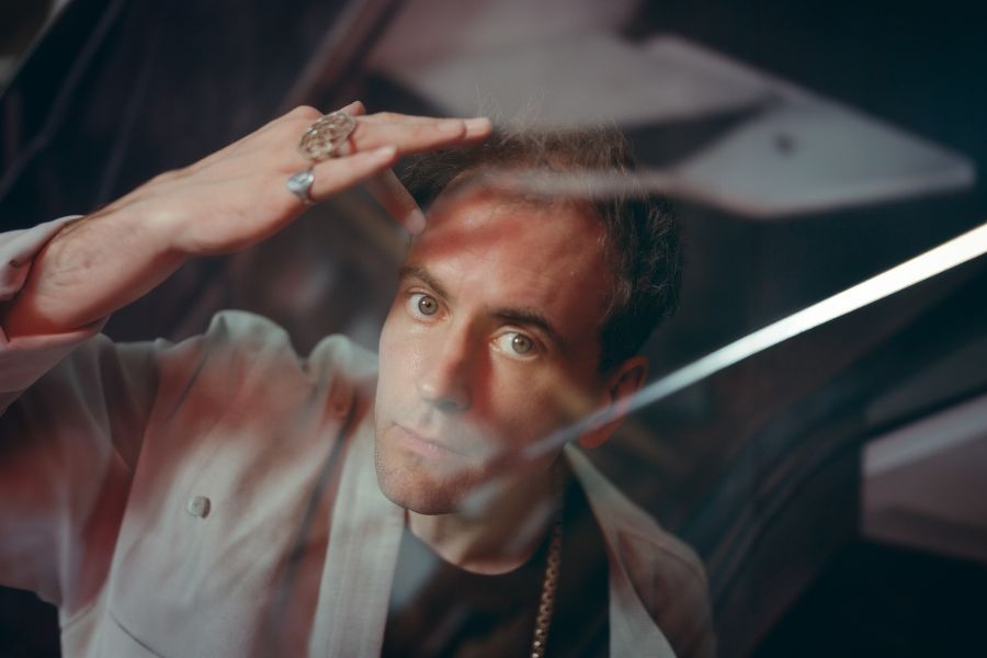 ALABASTER DEPLUME: a marzo il nuovo album “A Blade Because a Blade is Whole”