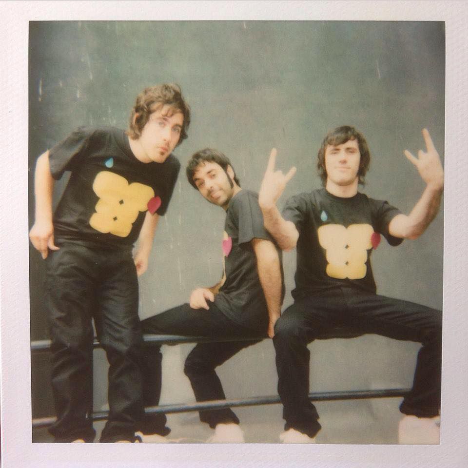 AMARI: il nuovo singolo “Dinosauro”