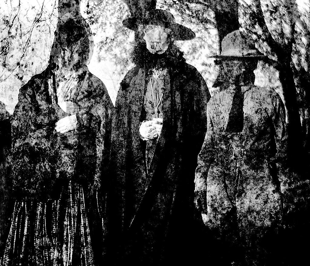 AN AUTUMN FOR CRIPPLED CHILDREN: il nuovo singolo “I Became You”