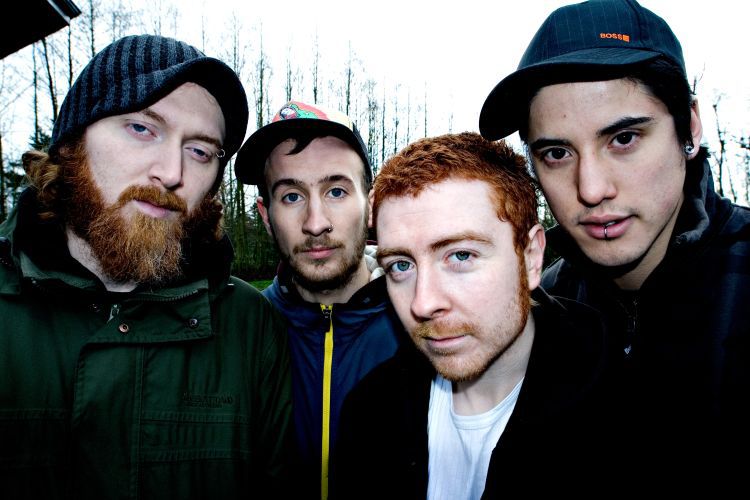 AND SO I WATCH YOU FROM AFAR: 3 date in Italia ad aprile