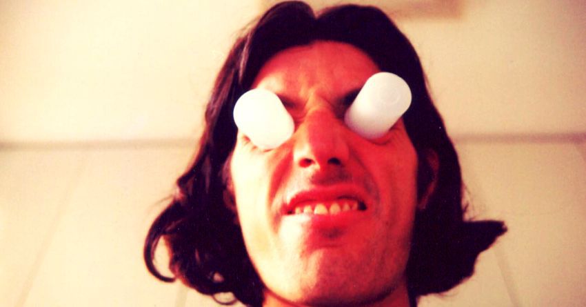 Bisogna fare quello che conviene: tornare alle origini di Bugo, dopo la fine