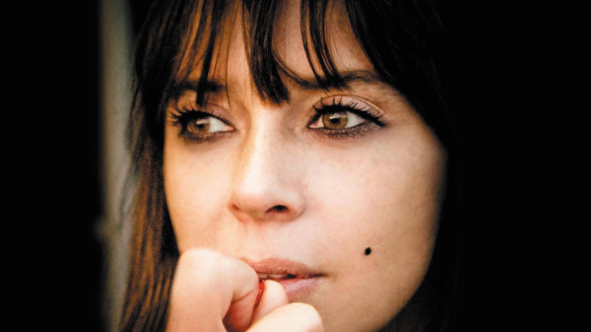 CAT POWER: il video del nuovo singolo “Stay” (cover di Rihanna)
