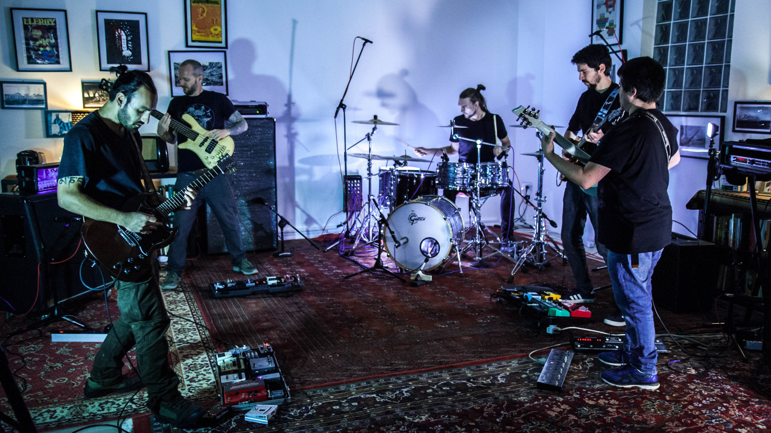 RIAH: il nuovo brano “Epidermide”