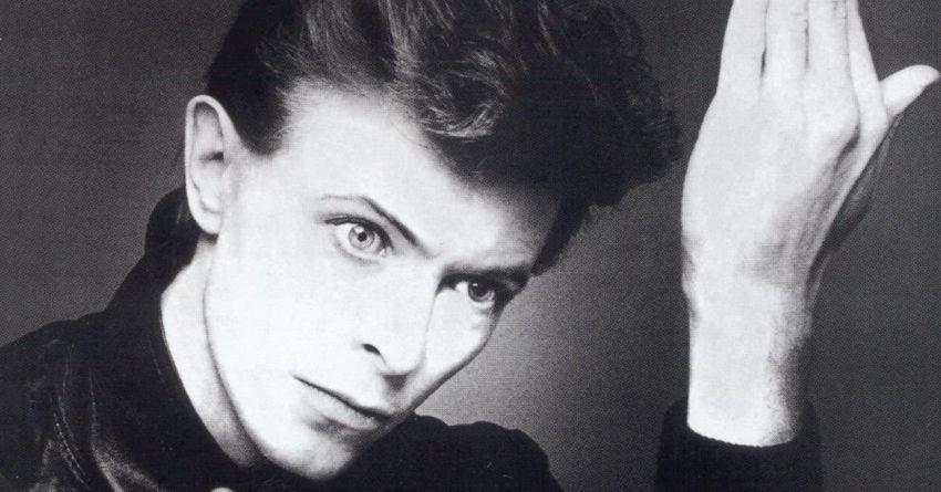 “Heroes” di David Bowie, l’eroe senza maschere