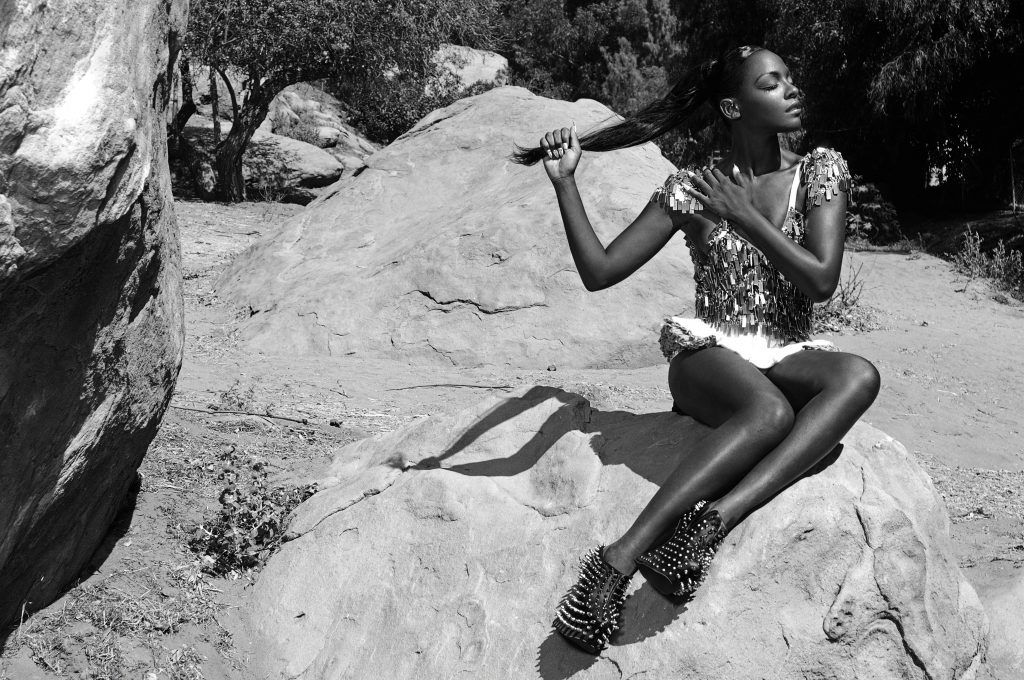 DAWN: online l’inedito “Honest”