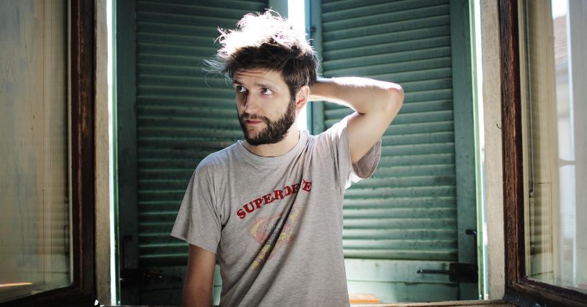 “L’amore non è bello”, 15 anni dopo: intervista a Dente