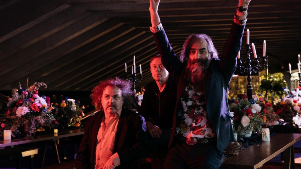 DIRTY THREE: a giugno il nuovo album “Love Changes Everything”