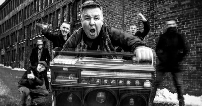 Pugni in alto e alza il volume, sempre: intervista ai Dropkick Murphys