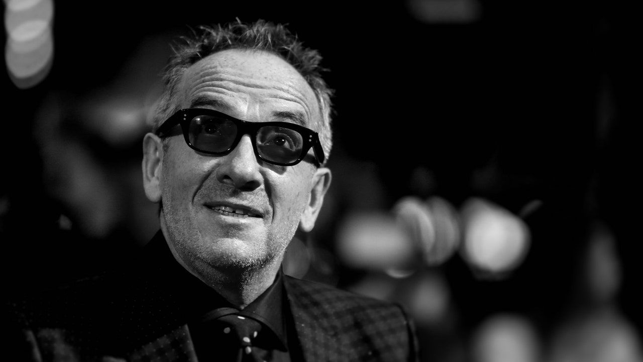 ELVIS COSTELLO: il nuovo singolo “Phonographic Memory”