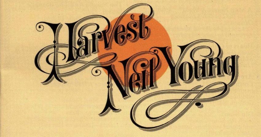Tra la resa e la fuga: “Harvest” di Neil Young compie 50 anni