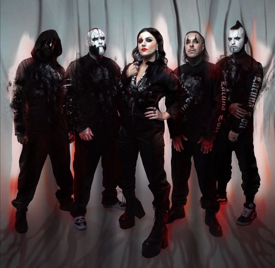 LACUNA COIL: il nuovo singolo “Hosting the Shadow”