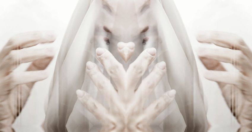 Première: LA FIN – Inertia