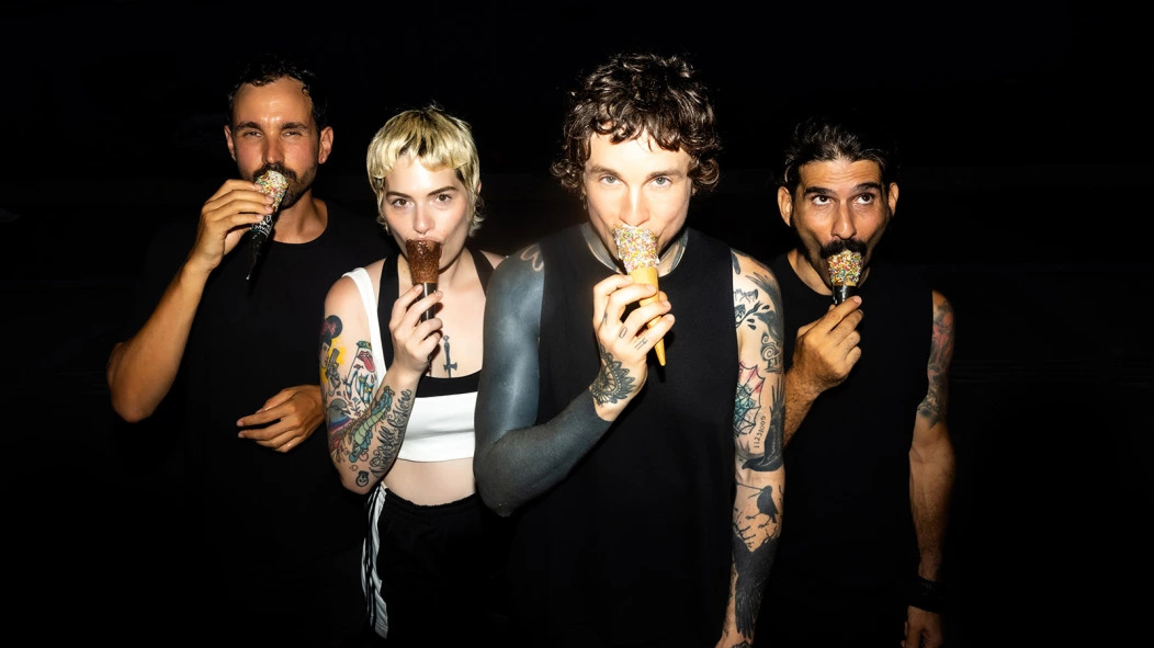 LAURA JANE GRACE: a luglio il nuovo album “Adventure Time”