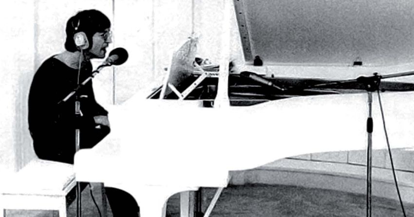 John Lennon oltre la musica, sul serio: “Sto solo dormendo”, il nuovo libro di Stefano Scrima