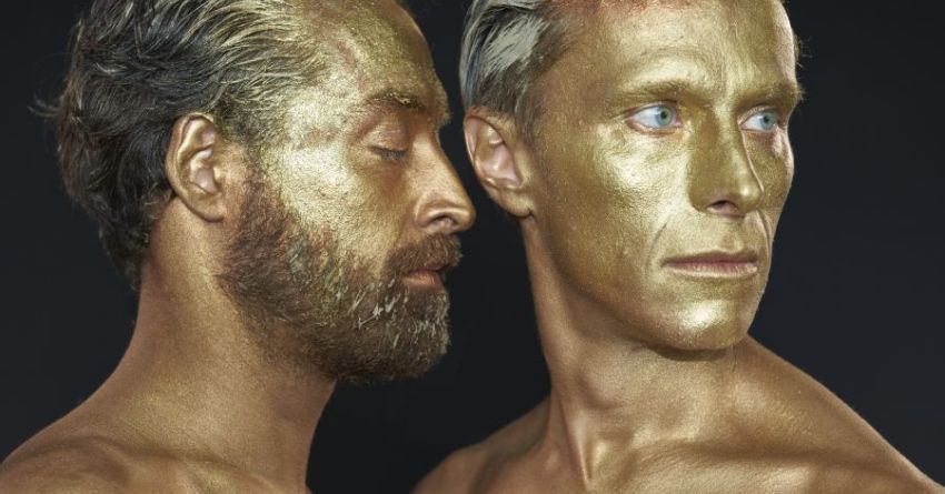 Un unico linguaggio musicale per un mondo che cambia: intervista ai Mombao