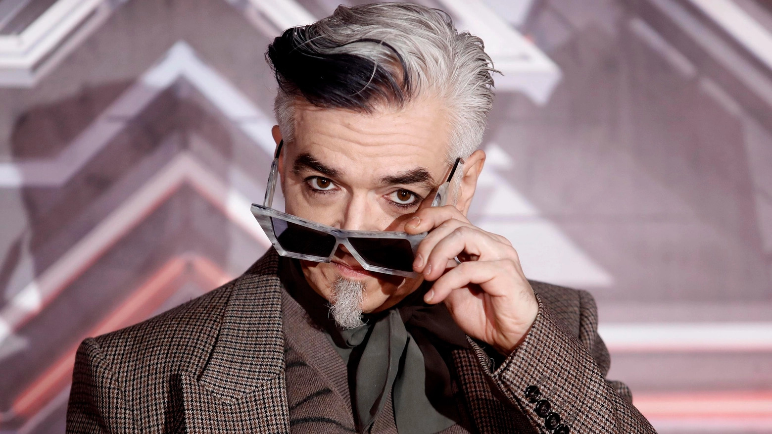 MORGAN: il nuovo singolo “Si, certo l’amore” (con Pasquale Panella)