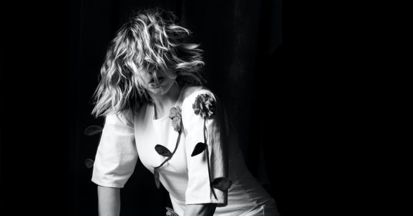 Nelle profondità dell’animo e della musica strumentale: intervista a Sarah Neufeld