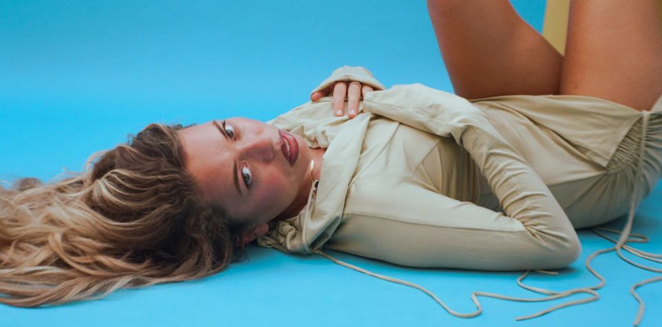 NILÜFER YANYA: a luglio il nuovo Ep “Dancing Shoes”