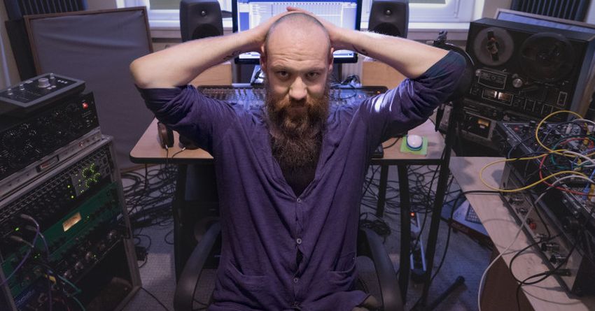 Première: NREC – Doodling