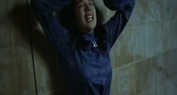 CRYSTAL CASTLE: ecco il nuovo video “Plague”