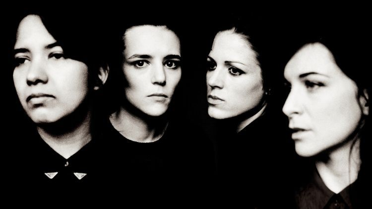 SAVAGES: in streaming il nuovo album “Adore Life”