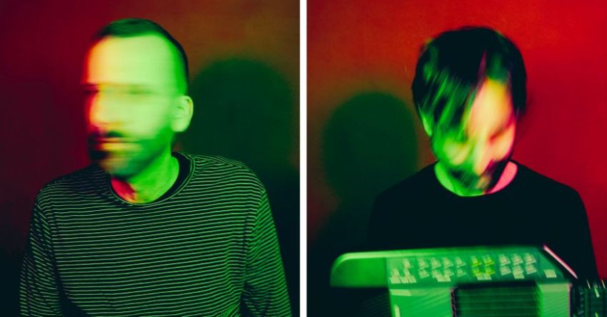 Quando l’improvvisazione diventa forma: il mondo mobile di Tera Tera