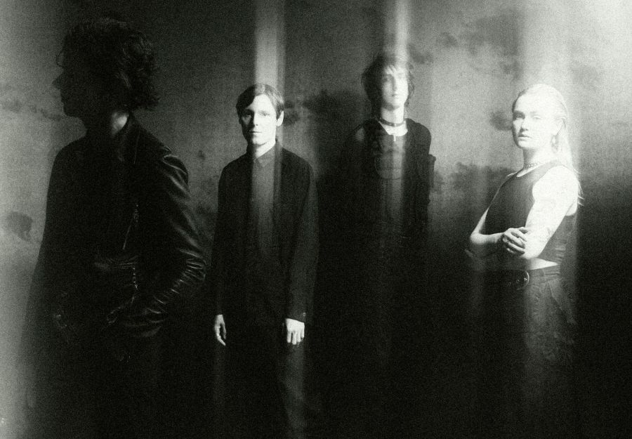 THE HORRORS: a marzo il nuovo album “Night Life”
