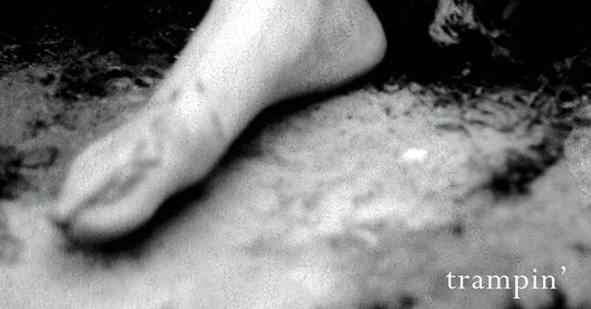 Quando Patti Smith diventò Madre Terra: “Trampin'” compie 20 anni