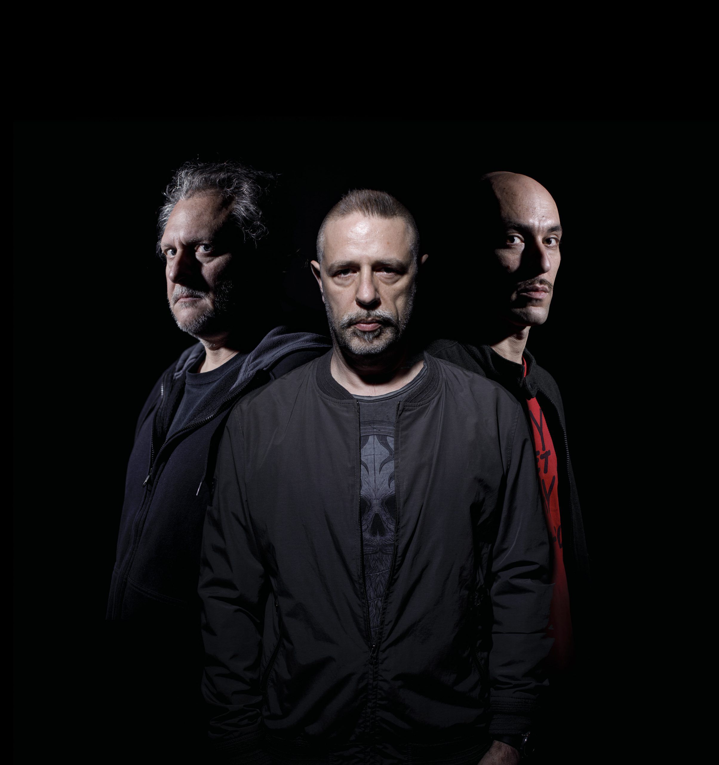 BACHI DA PIETRA: il remix di “Bestemmio l’universo” di ERALDO BERNOCCHI