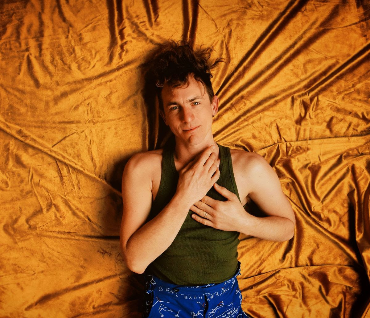 BUCK MEEK (Big Thief): ad agosto il nuovo album “Haunted Mountain”